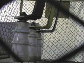 Izolator de trecere interior-interior